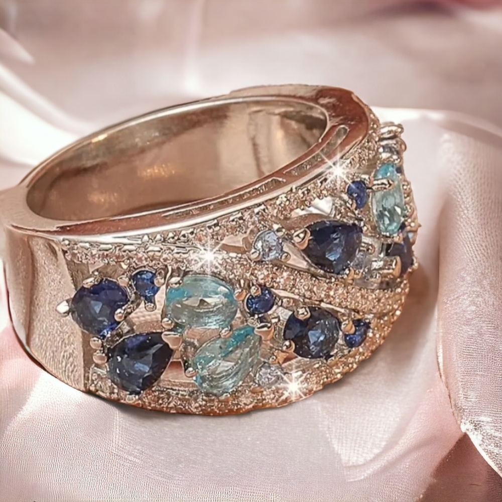 Blue Topaz Ring - Picture 6 of 11